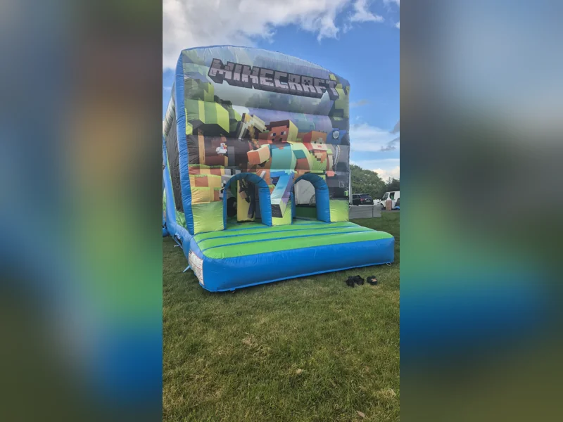 Minecraft Obstacle Course